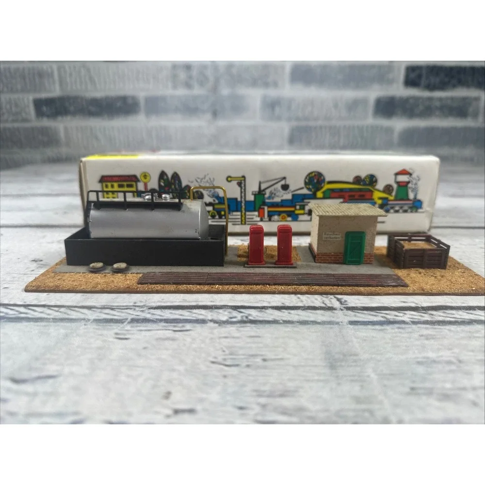 Vintage TeMos 513/00509 H0 DDR Diesel Fueling Station 1:87 Original Box